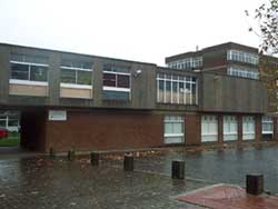 Leon School in 2000