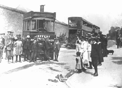 Accident on the line! Another view of the accident