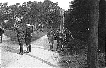 Troops gathered by Hanslope Park