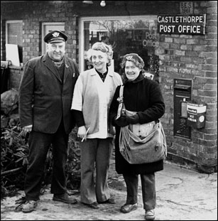 L-R Ben, Nancy, Joan Marks