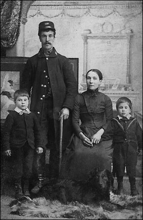 c.1894 L-R: Frederick H., Frederick, Sarah, William J. Stewart