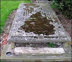 Gravestone of William & Robert Bull