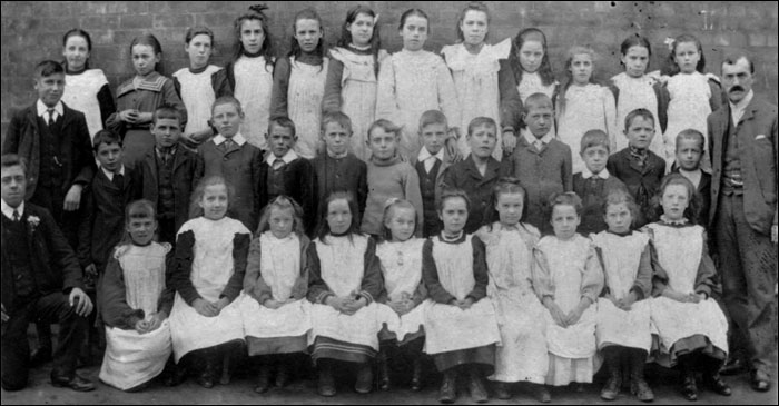 Castlethorpe School c.1910