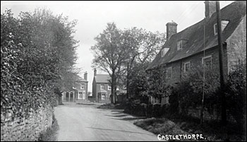 View of Manor Farm towards North St.