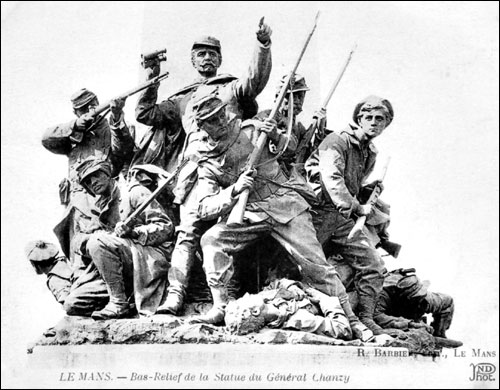 Le Mans -  Bas - Relief de la Statue du Général Chanz