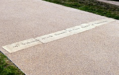 Inset inscription