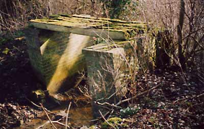 2003. Bridge over channel which runs from the river into pond II