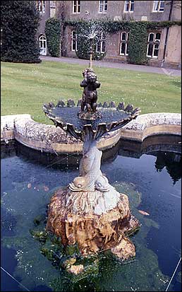 The fountain.