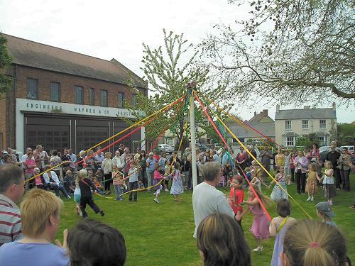 Dancing around the Maypole - 5 May 2008 Dancing around the Maypole - 5 May 2008