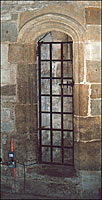 Image of entrance to rood stairs