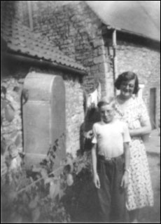 George & Nellie outside the cottage in South street