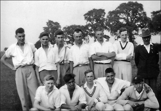 Back row: Frank Bavington, unknown, Harris Bavington, Reg West, unknown, unknown, Major Anderson ? Front row: John Cooper, Jim Bavington, unknown, unknown, Dennis Pittam (fast bowler)