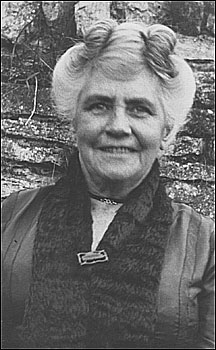 Miss Compton who lived at at 43 North St.