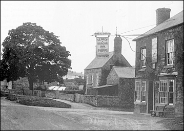 George & Drage - Foster's Booth 1910