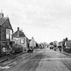 High Street looking north c.1930.