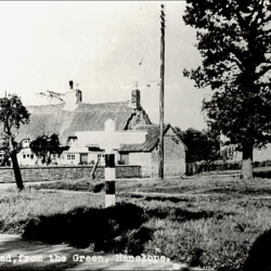 Cottages at the top of Newport Road c.1955, since then have been demolished.