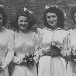 Holiday Queen's attendants 1946