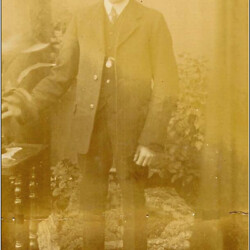Unknown man c.1900
