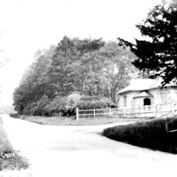 Hanslope Park Lodge and The Grove c.1925 by Kitchener