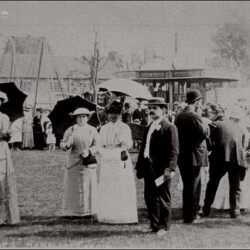 Hanslope Carnival, 11 July 1914, on the site now occupied by Faith Terrace on Castlethorpe Road