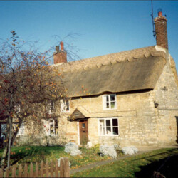 33 Gold Street, Cherry Cottage