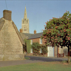 4 The Green and the Old Vicarage c.2000