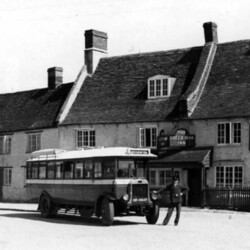 United Counties bus in Market Square 1937