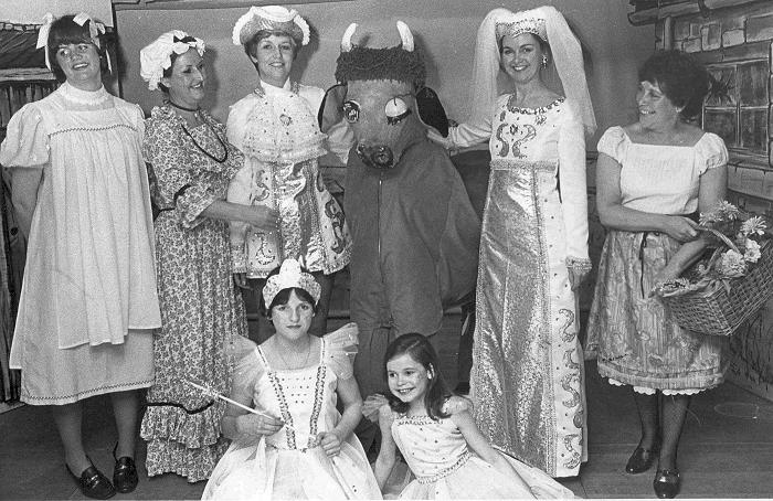 Pantomime cast