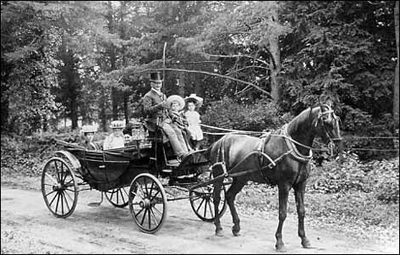 Family outing, coming down the Thornton Road.