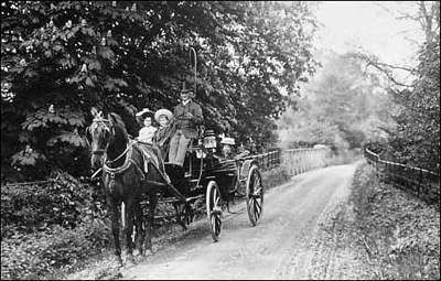 Family outing, coming down the Thornton Road.