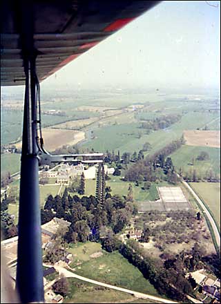 aerial view of Thornton College c.1972