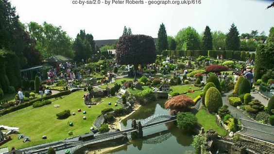 bekonscot-564x317
