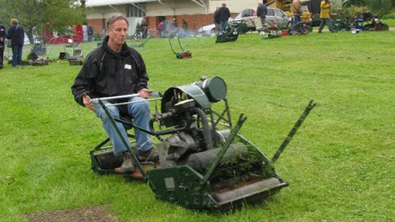 Lawnmower